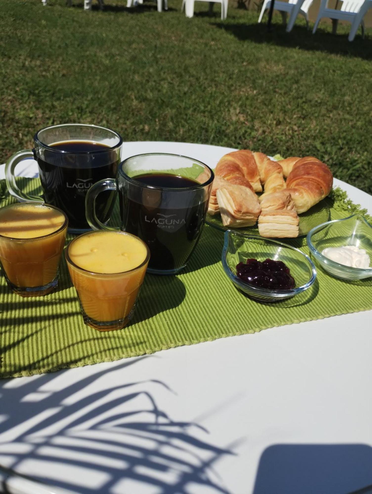 Laguna Suites Miramar  Buitenkant foto